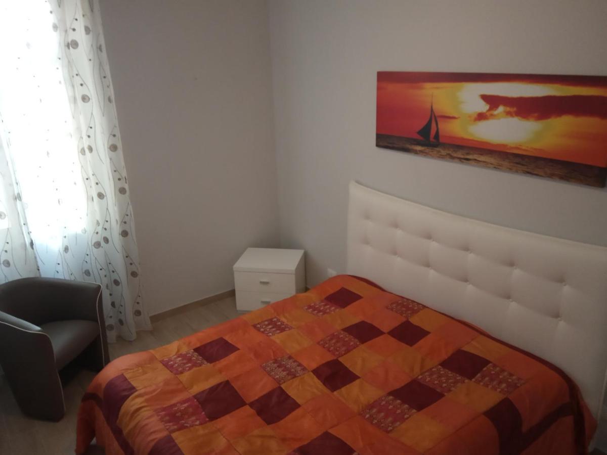 Mondello Beach Sarah House Apartamento Palermo Exterior foto